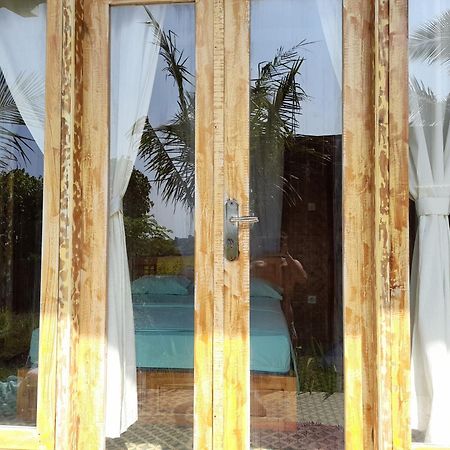 The Nyamo Surf & Stay プルカン 部屋 写真
